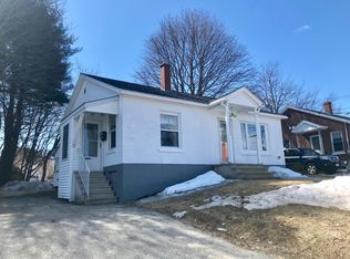 10 Enfield St, Auburn, ME 04210