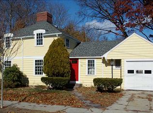 63 Betsey Williams Dr, Cranston, RI 02905