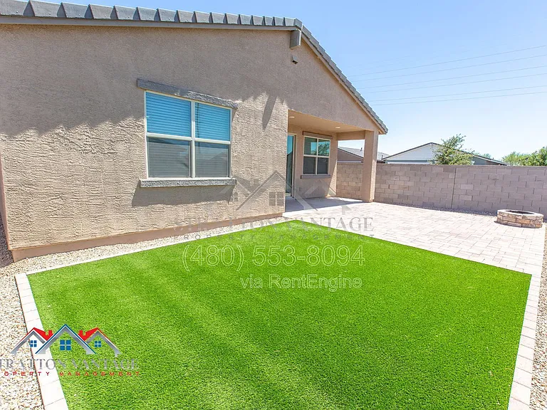 2898 E Kim Dr — Photo 39