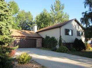 3726 15th St S, Fargo, ND 58104