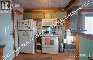 105 Briere Dr — Photo 3