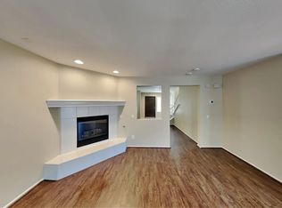 38350 Whisper Oaks Rd, Murrieta, CA 92563