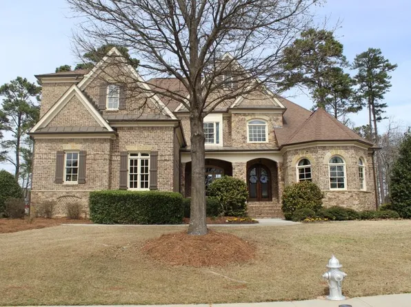 2357 Treehaven Dr, Snellville, GA 30078