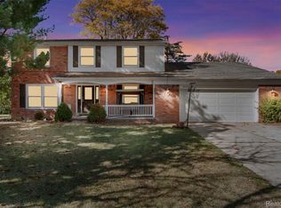 25633 Branchaster Rd, Farmington Hills, MI 48336