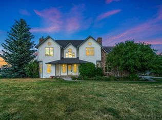 8007 Kepler Dr, Cheyenne, WY 82009