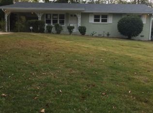 2872 Ben Hill Rd, East Pt, GA 30344