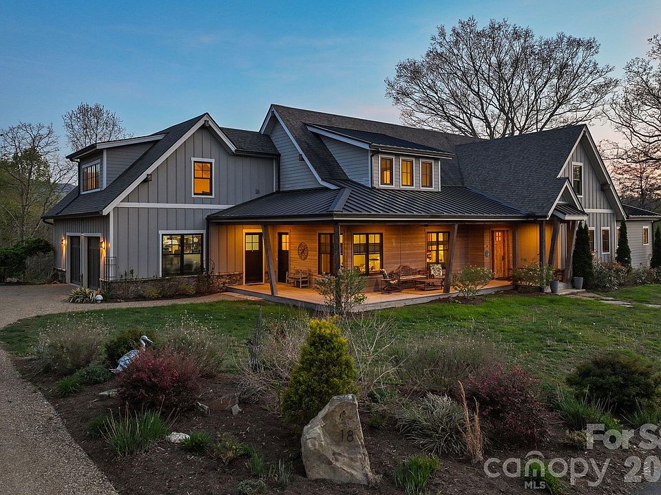 1st image of 18 Majestic Oak Cir