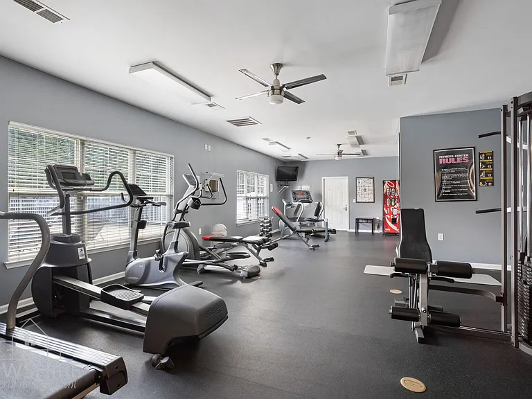 Fusion Pointe — Photo 18