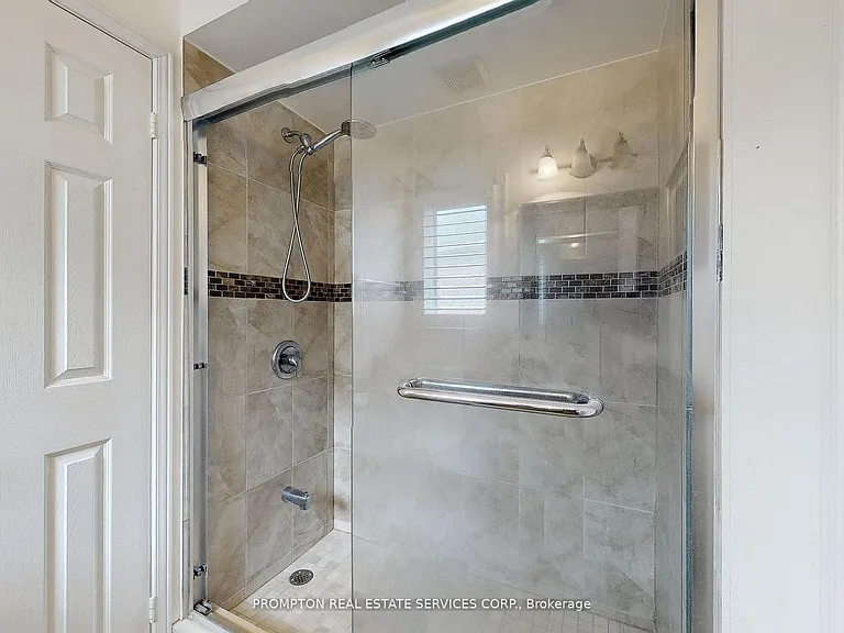 18 Bridleford Ct — Photo 30