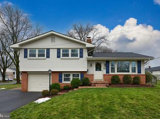 158 Farm Ln, Landisville, PA