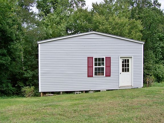 20x24 Storage building