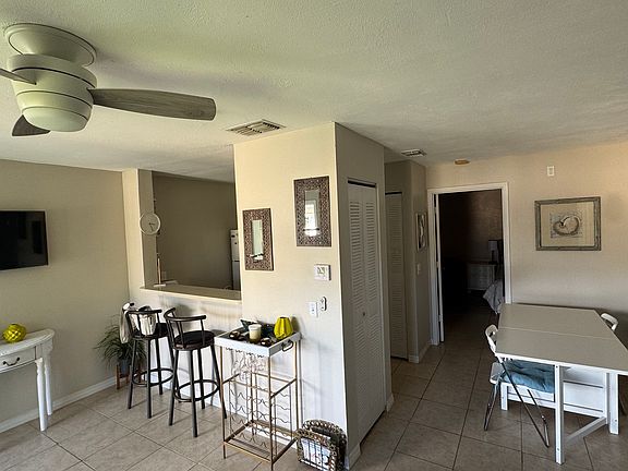 4th image of 3001 58th Ave S APT 516
