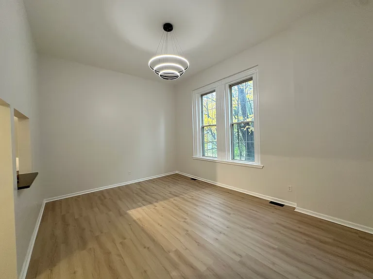97 South Ave #8 — Photo 9