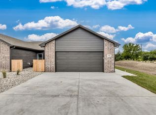 3203 E Thunder St, Wichita, KS 67219