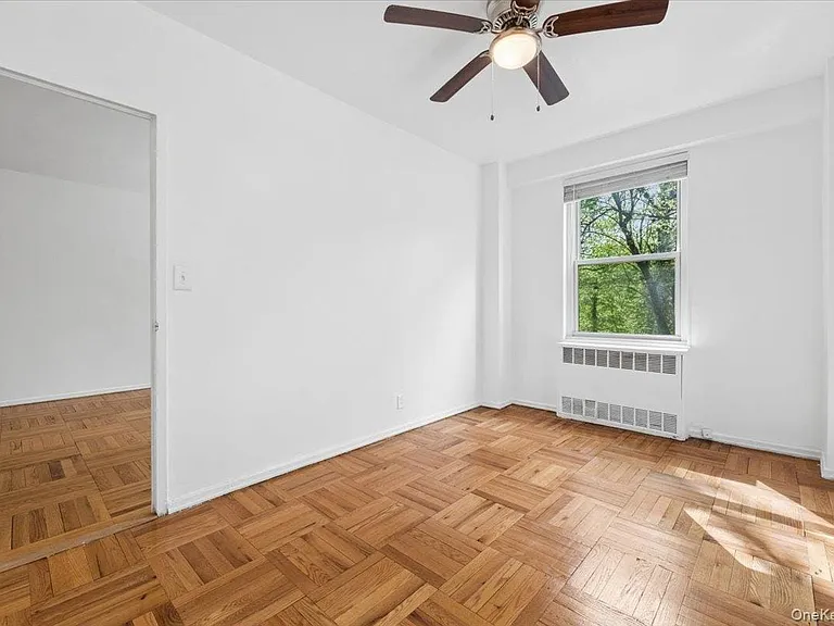 281 Garth Rd #C2H — Photo 17