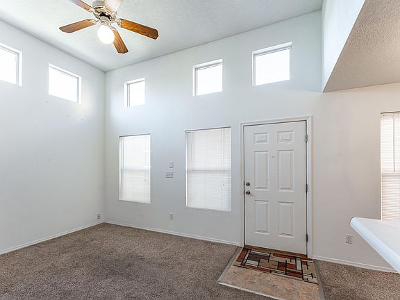 4th image of 1527 Los Jardines Pl NW