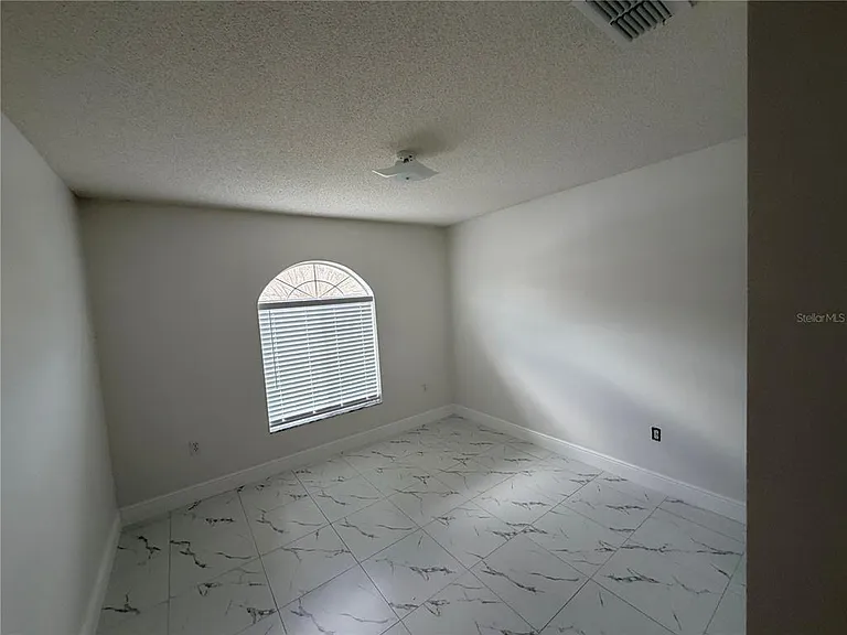 145 Ocean Bluff Dr — Photo 14