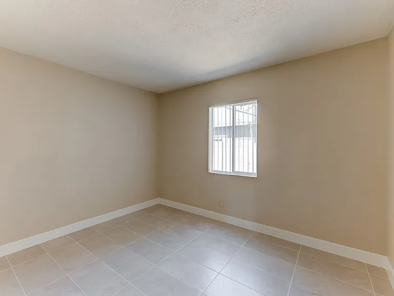402 Ilmenite Way — Photo 9