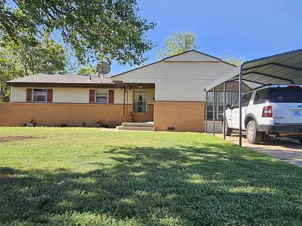 1212 E Hermosa Ave, Frederick, OK 73542