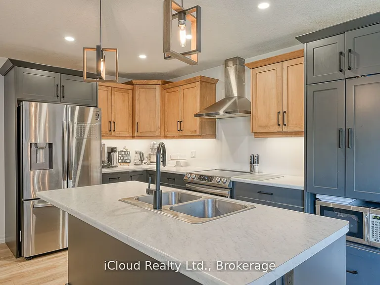 15 Curren Cres — Photo 11