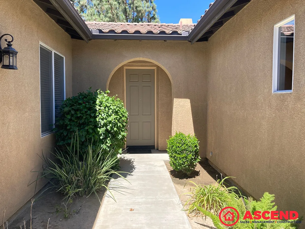 Building Photo - 4804 Aviara Dr