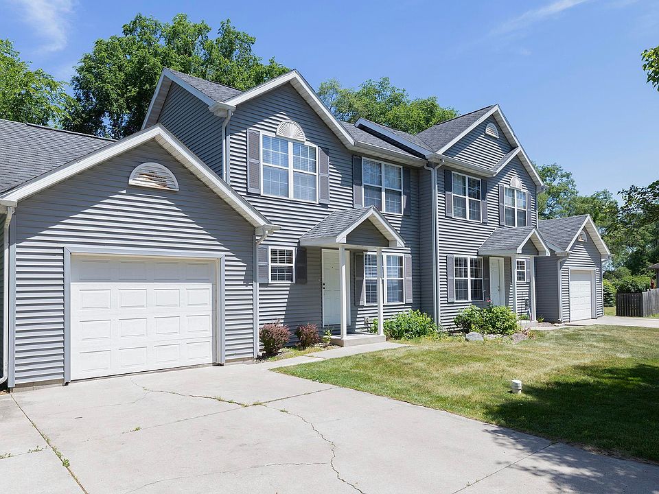 2nd image of 23663/23665 Springriver Dr