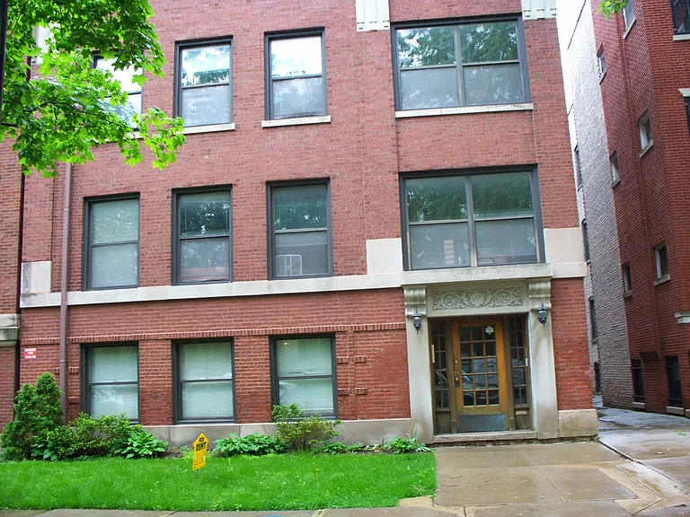 5211 S Greenwood Ave #3 — Photo 16