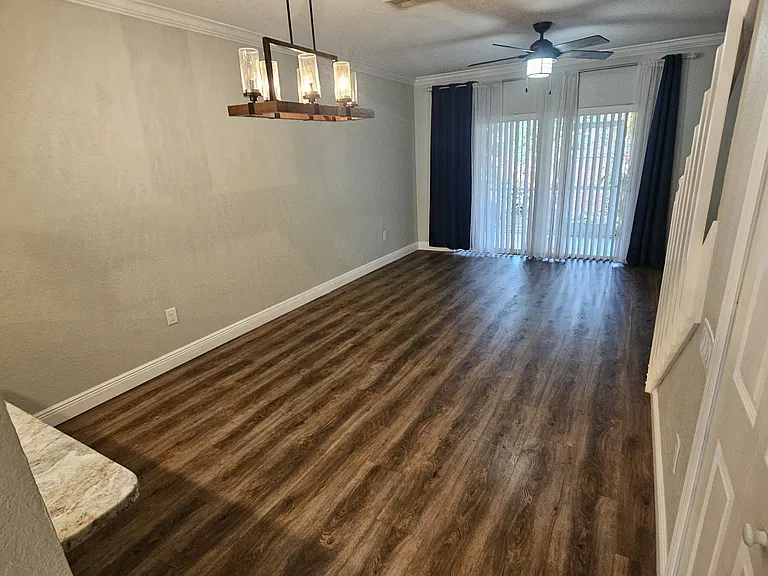 12406 Berkeley Square Dr — Photo 4