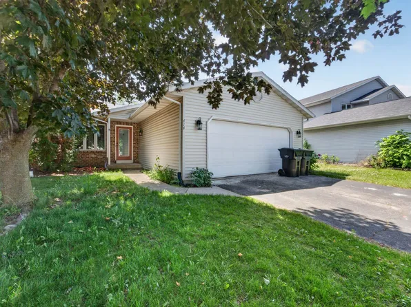 414 Meadow Oak Trl, Deforest, WI 53532