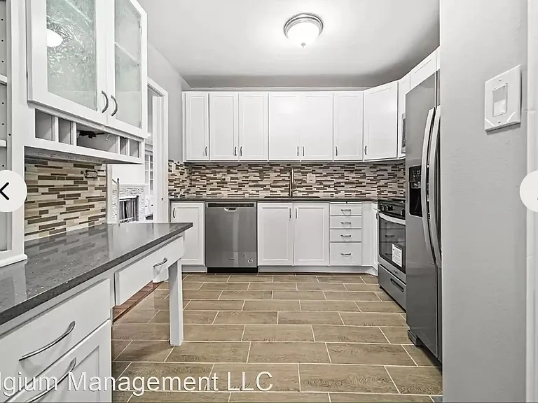 1487 Shermer Rd #204B — Photo 6
