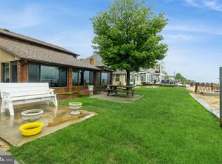 31 S Locust Ave, Salem, NJ 08079