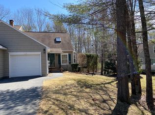 1 Bristol Ct #1, Kennebunk, ME 04043