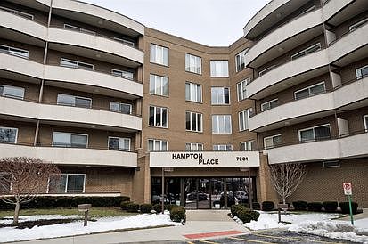 1st image of 7201 N Lincoln Ave APT 312