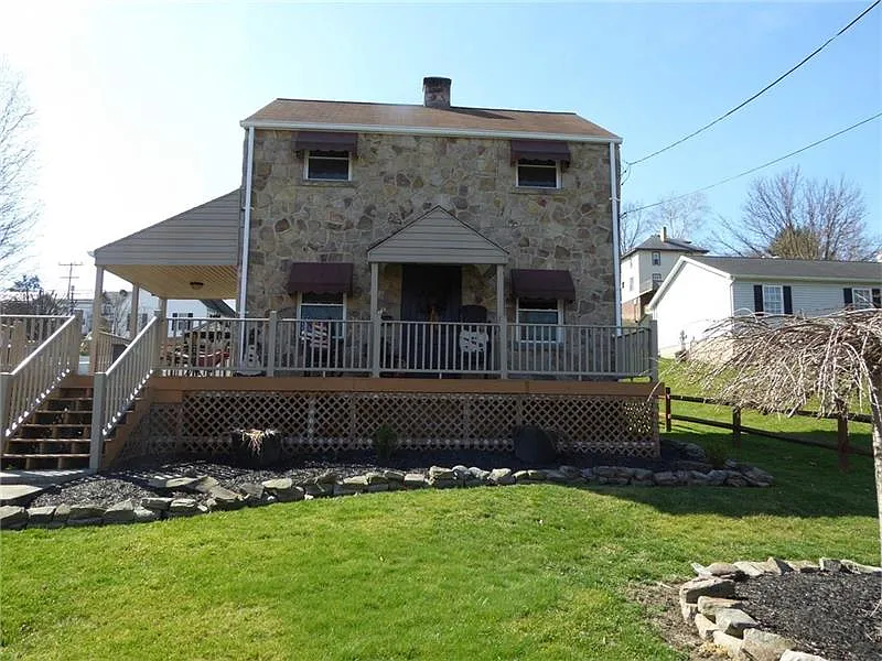 15 Dixon Blvd photo 1