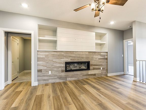 5th image of 8791 N Kelliann Way