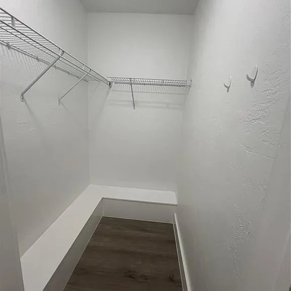 2472 Picnic St — Photo 24
