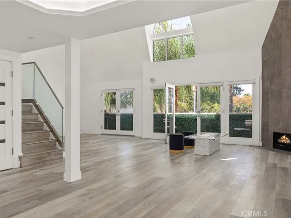 4235 Mary Ellen Ave Unit 305, Studio City, CA 91604