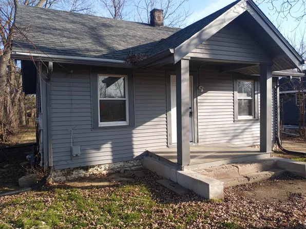 412 McLain Ave, Rockford, IL 61102