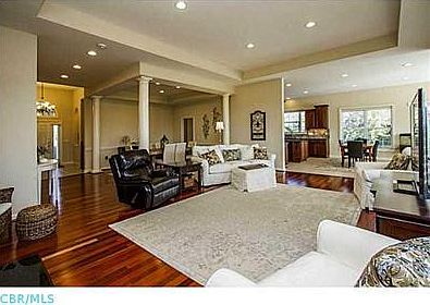 4th image of 5277 Meadow Bend Dr
