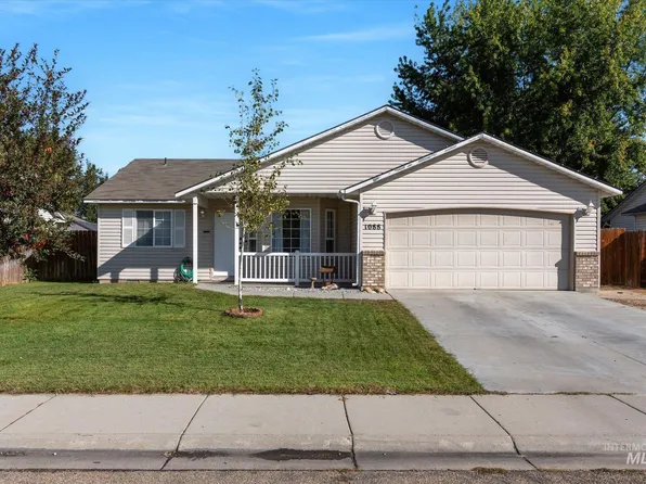 1088 Abbey Ct, Middleton, ID 83644