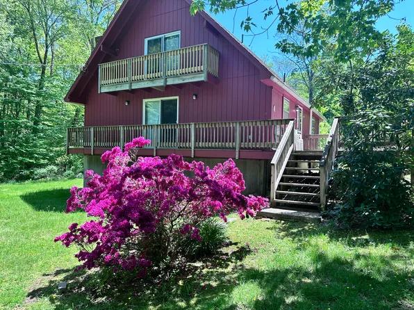 83 Red Cedar Road, Woodstock, CT 06282