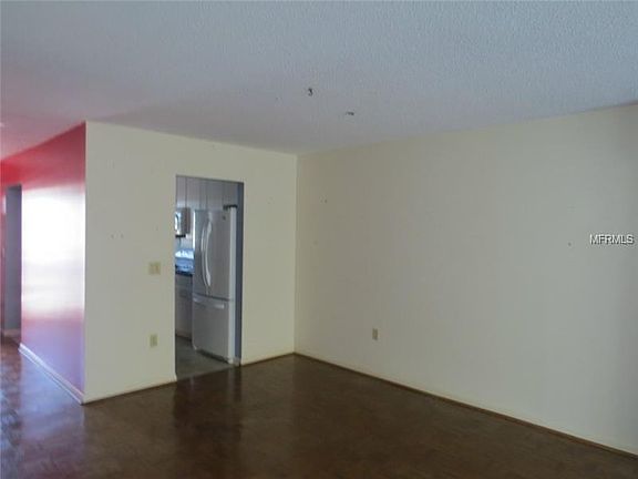 5th image of 5623 80th St N Unit 415