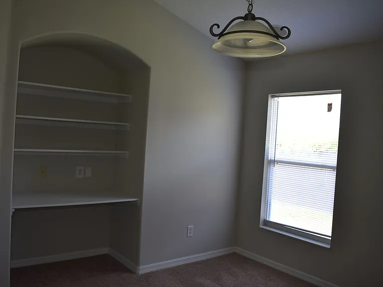 2415 Sabastian St — Photo 24