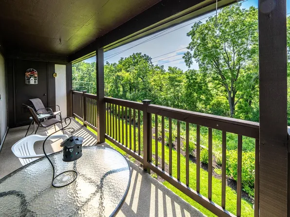 3 Highwood COURT #3D, Williams Bay, WI 53191