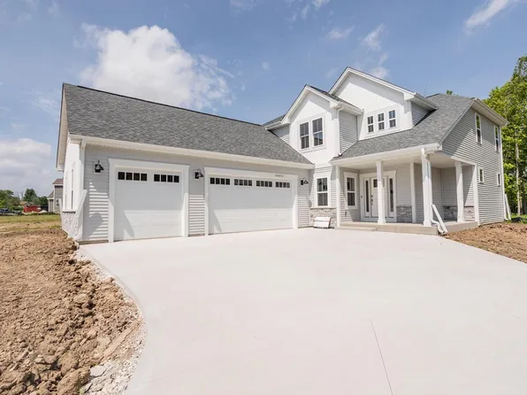 N75W17716 Woody LANE, Menomonee Falls, WI 53051