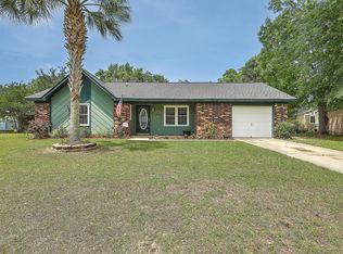 106 Totem Ct, Summerville, SC 29486