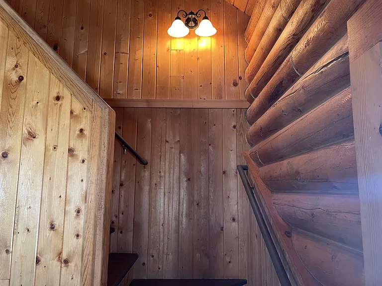 818 Abarr Plz — Photo 5