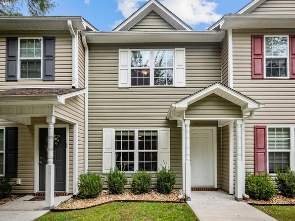 138 Greenford Pl, Jacksonville, NC 28540