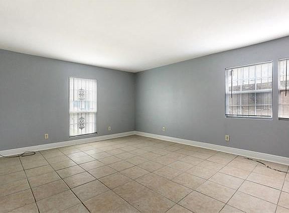 5th image of 13700 N Nemours St
