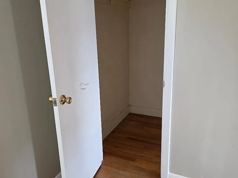 64 Hunter St #1 — Photo 13